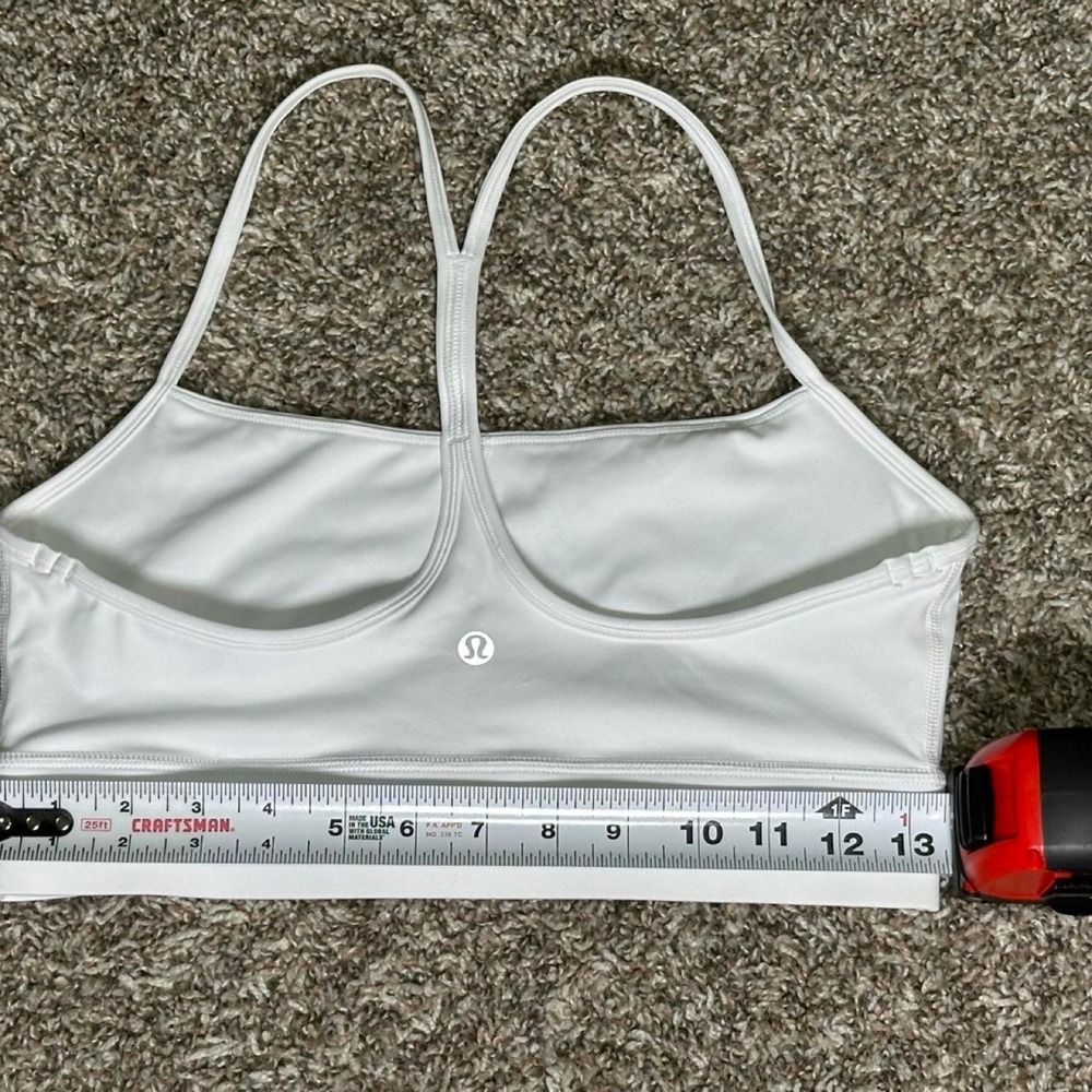 Brand new lululemon sports bra